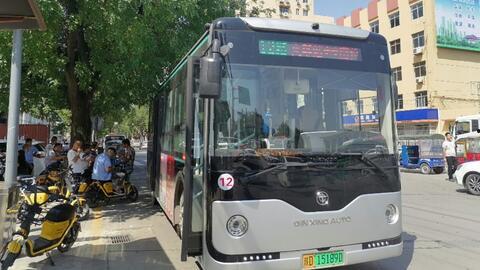 咸阳公交车爆料事件最新,事件真相与反思引发社会关注  第2张