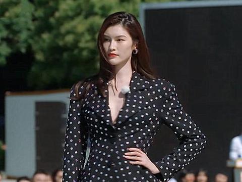 何穗最新爆料新闻视频,揭秘时尚界背后的故事  第2张