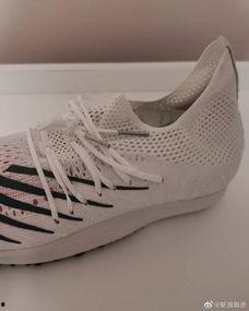 2024最新跑鞋爆料,最新科技与设计亮点大盘点 第2张 2024最新跑鞋爆料,最新科技与设计亮点大盘点 第2张